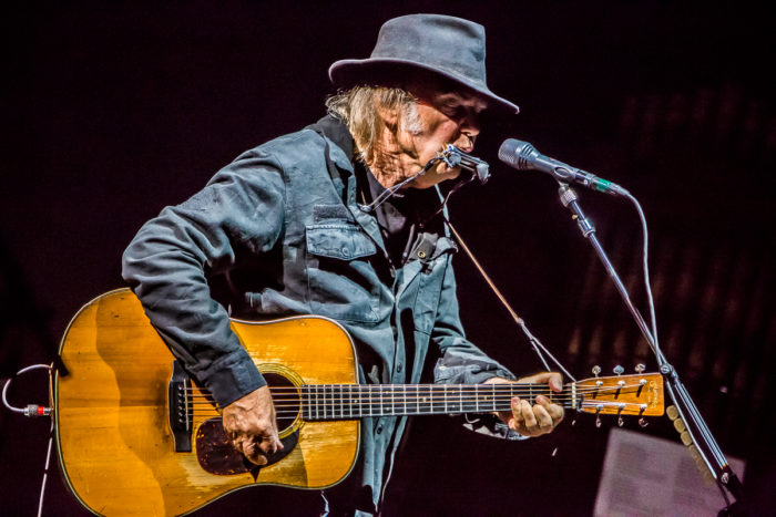 Neil Young 2015-07-08-34-9933