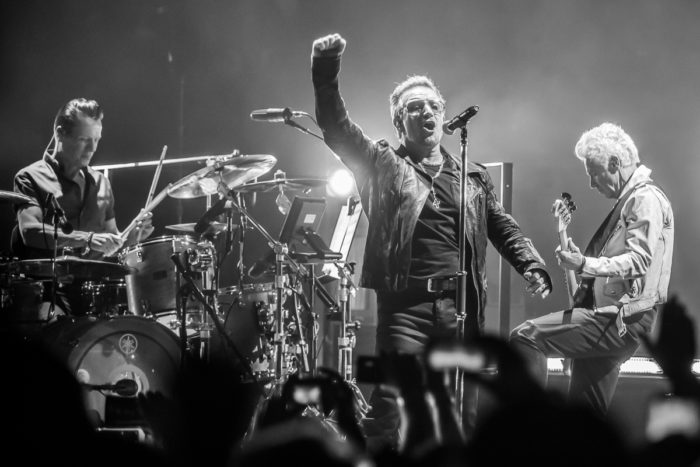 U2 2015-06-06-24-6891